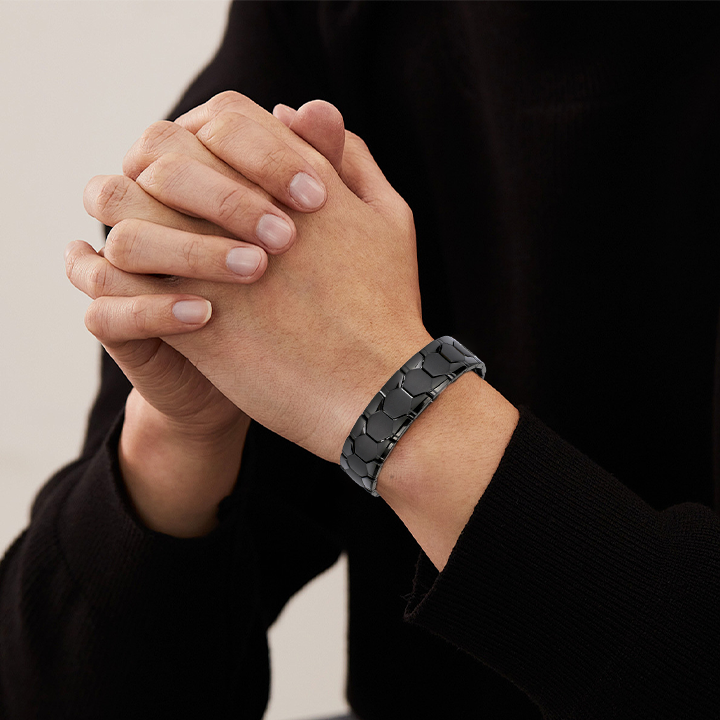 Czticle® TherapyMax Elite Magnetic Wellness Bracelet⭐