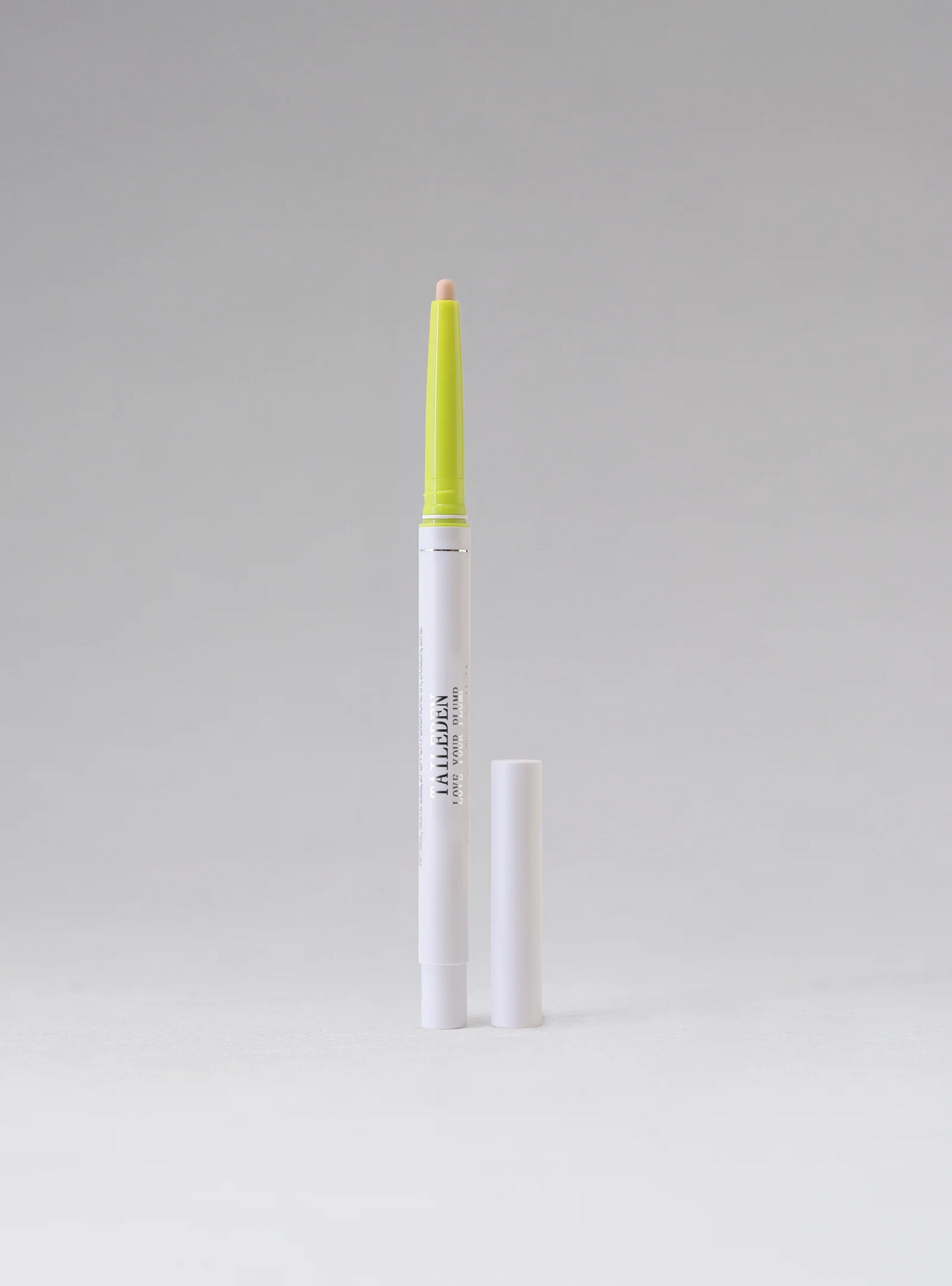 INVISIBLE EXTREME PLUMPING LIP LINER