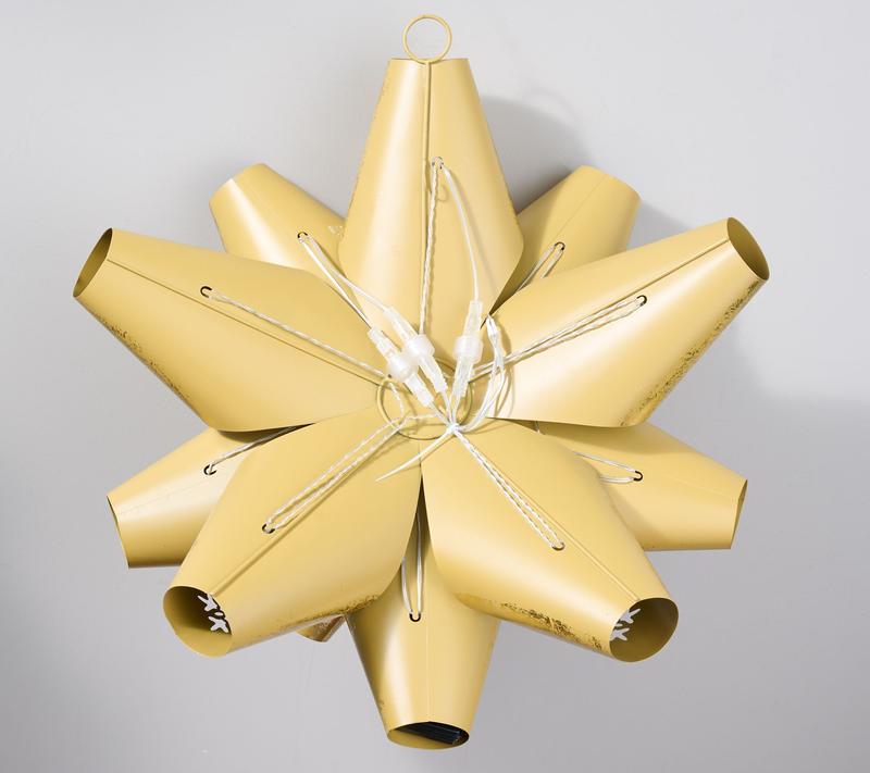 🔥Last Day 70%＆OFF Express Indoor/Outdoor 20" Illuminated Metal Bow